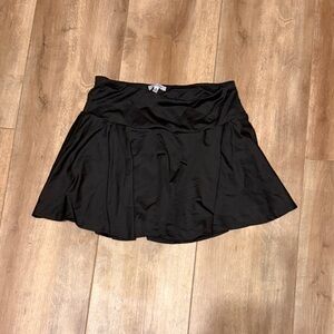 White Birch Black Yoga Skort Women’s Size Medium Super Soft Stretch Elastic